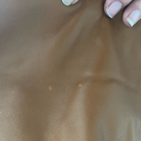 NWT Michael Kors Leather Tote - Picture 4 of 6